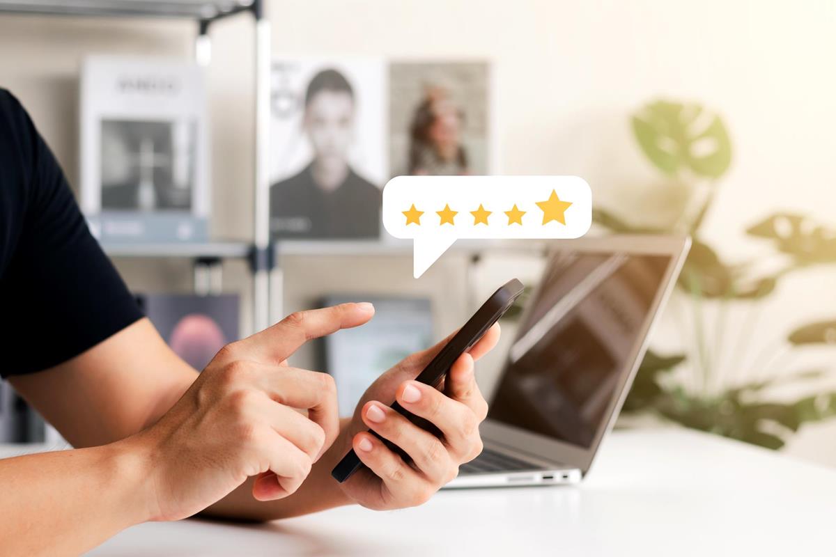La fiche d'établissement et les avis sur Google